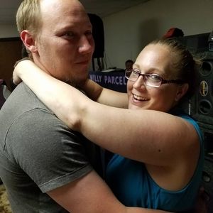 Meet your Posher, Leona